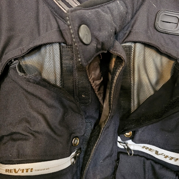 Rev'it Motorcycle Jacket - Picture 2 of 8